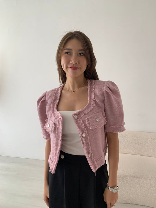Collarless fitted jacket