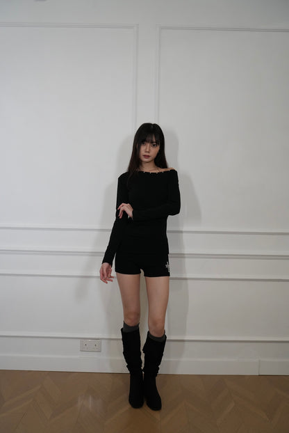 A14 Stud-Cross Hotpants