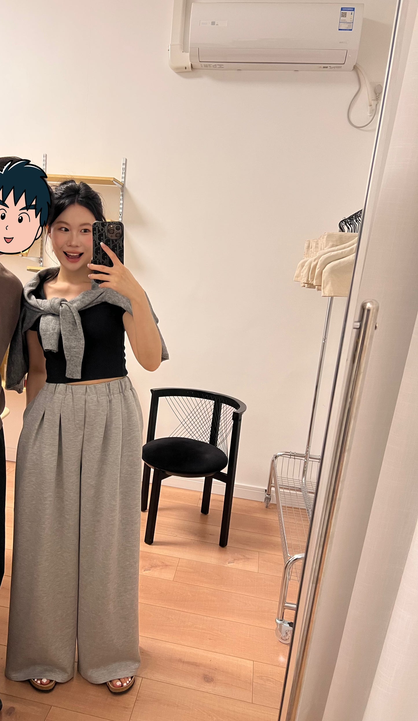 (Everyone screams!) Comfortable cotton pants