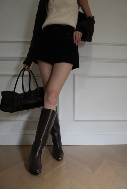 A07 Perkins Signature Leather Boots