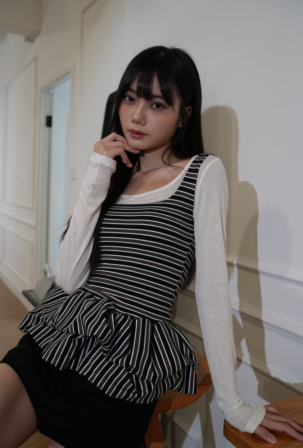 A04 Barr Signature-Label Top