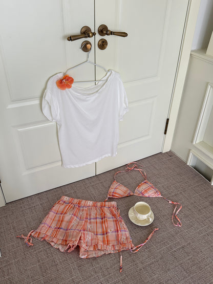 Hawaii Top (Includes a Floral Hair Clip)