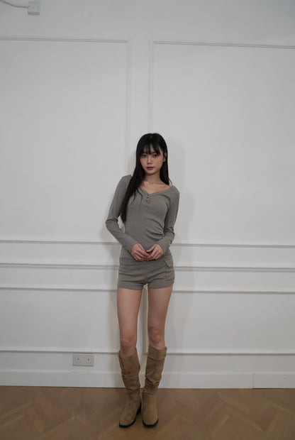 A03 Debo Stacked Suede Boots