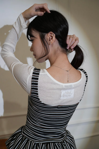 A04 Barr Signature-Label Top