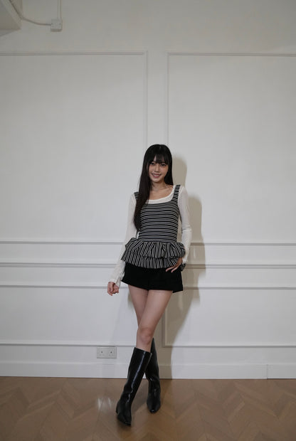 A04 Barr Signature-Label Top