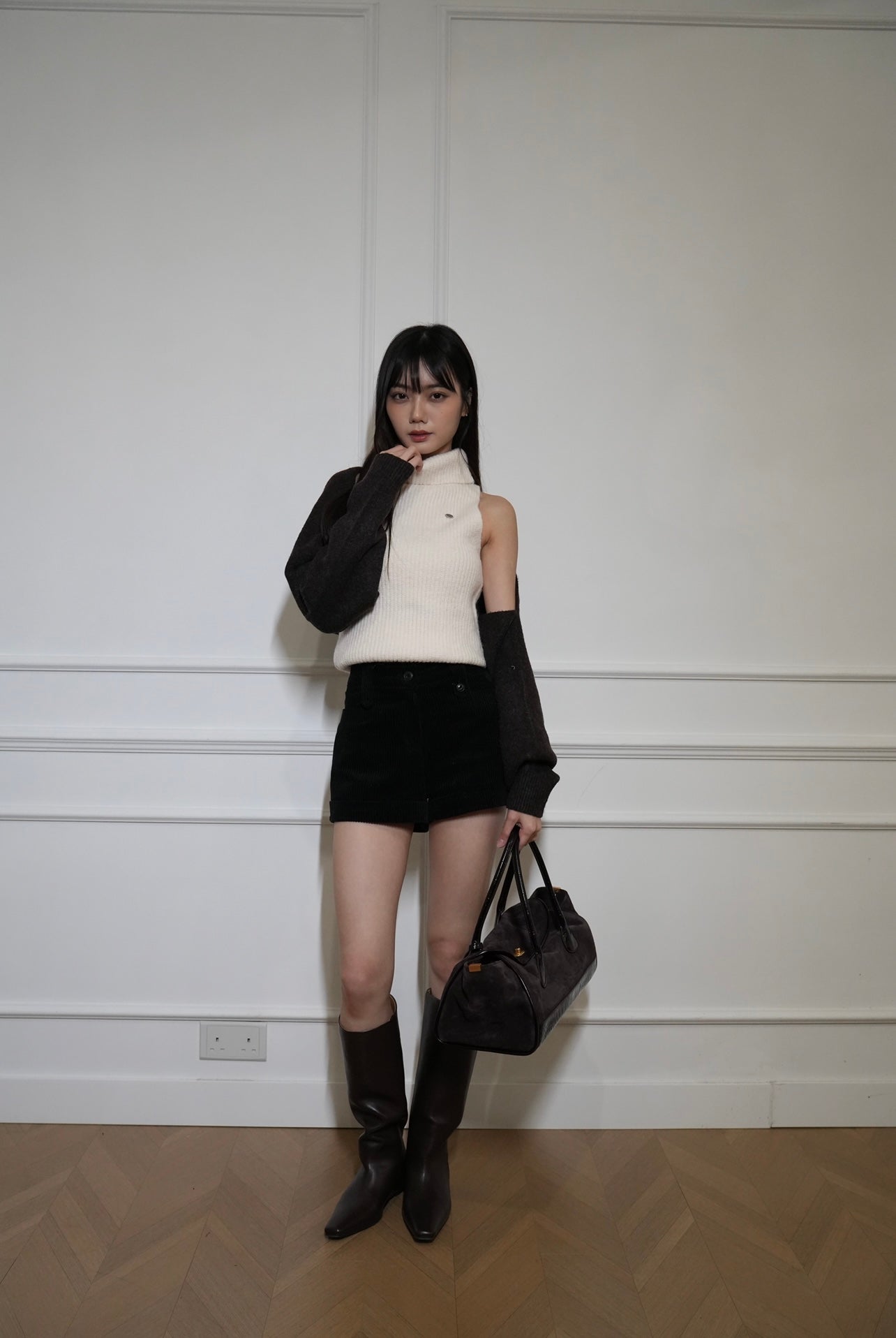 A06 Baby Girl Velvet Shorts