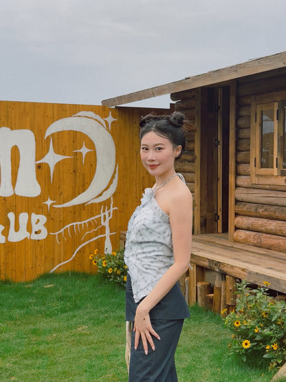 Less but better denim split-overlay trousers