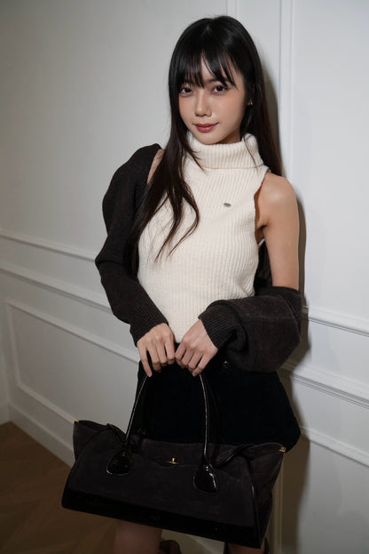 A06 Baby Girl Velvet Shorts