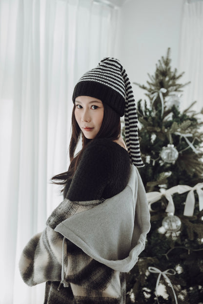 A20 Must-Have: Halo Plaid Hooded Coat
