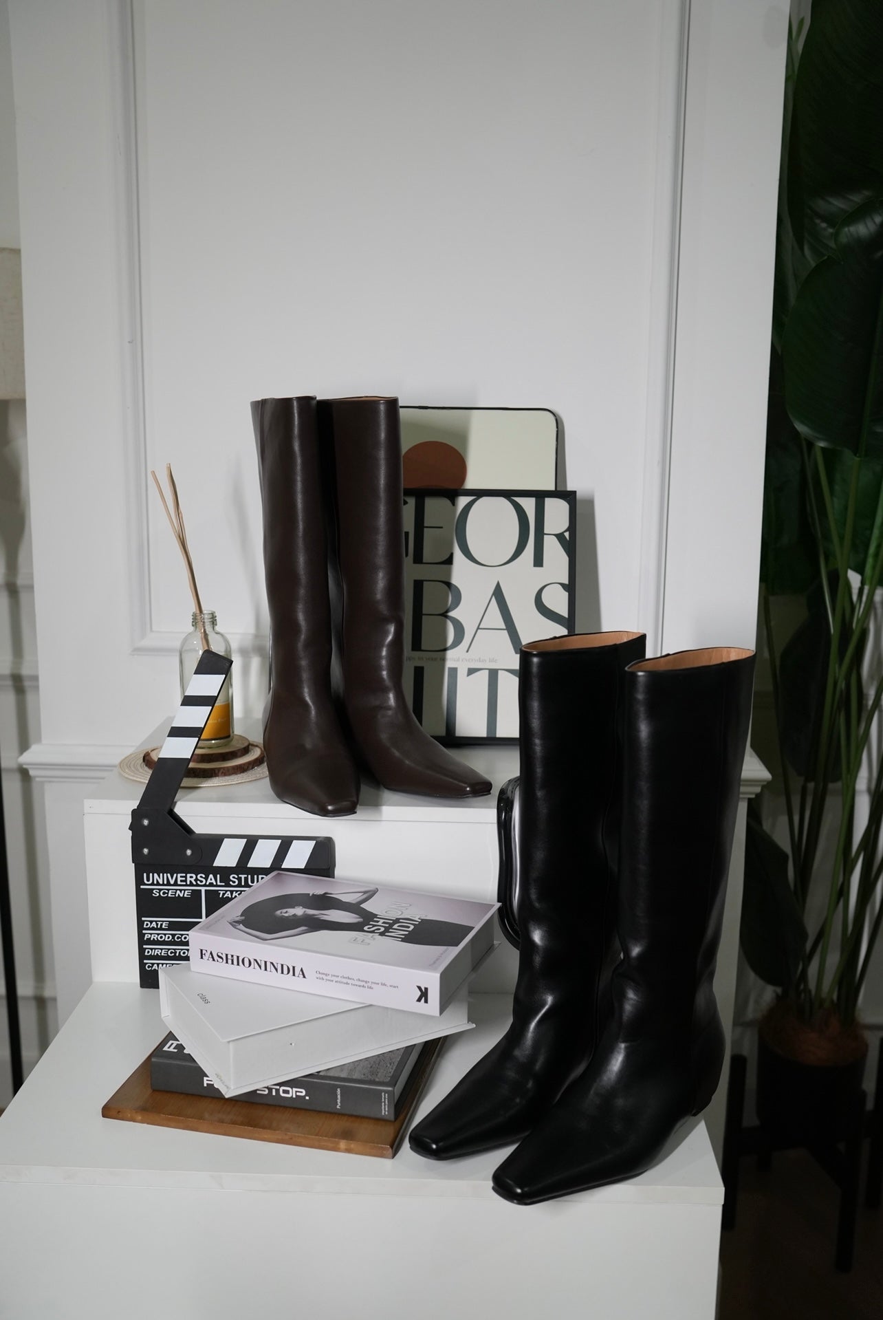 A07 Perkins Signature Leather Boots