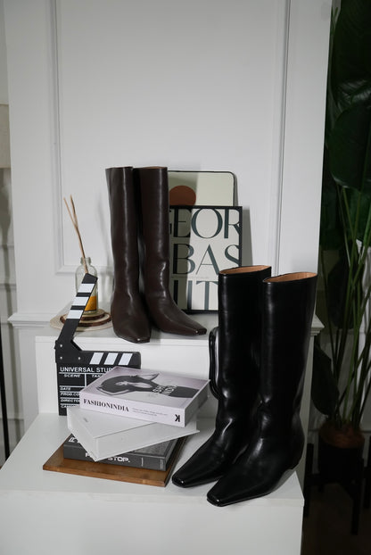 A07 Perkins Signature Leather Boots