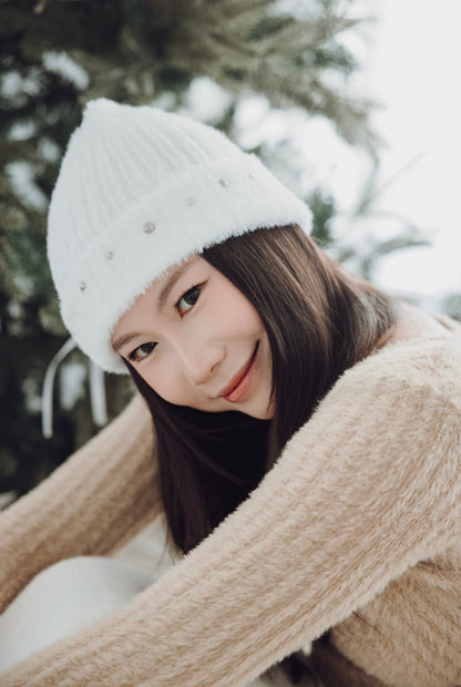 A19 Our Life Go-To Beanie