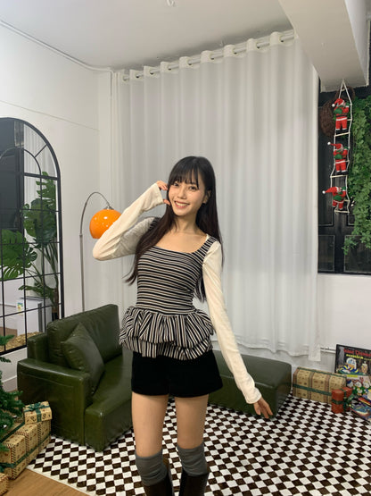 A33 Second-Skin Sheer Socks