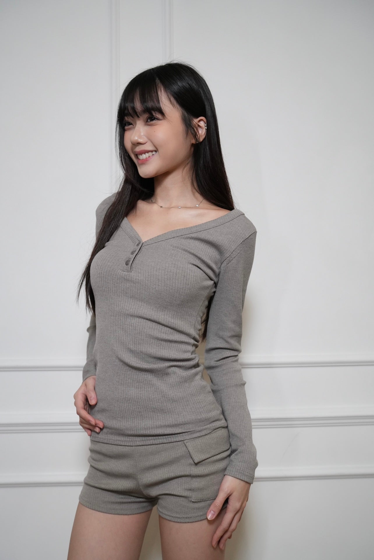 A01 wana Pure-Desire Design Top