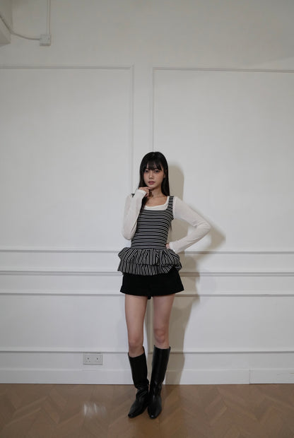 A04 Barr Signature-Label Top