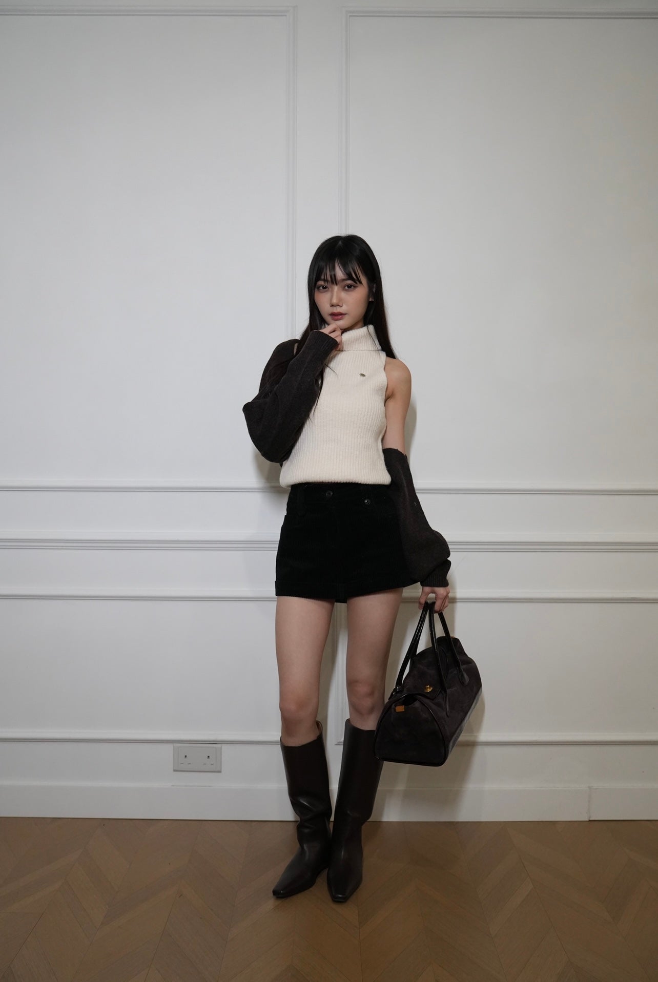 A06 Baby Girl Velvet Shorts