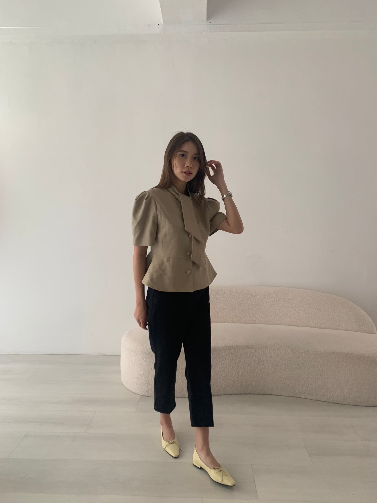 Mika Elastic Pleated Peg Leg Pants