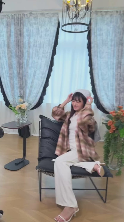A20 Must-Have: Halo Plaid Hooded Coat